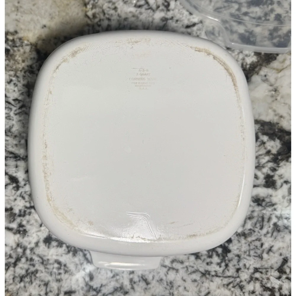 Corning Ware Spice of Life L'Echalote La Marjolaine A-3-B 3 Qt. Plastic Lid-READ